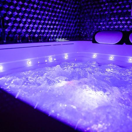 Suite Glamour & Spa Ντιζόν Εξωτερικό φωτογραφία