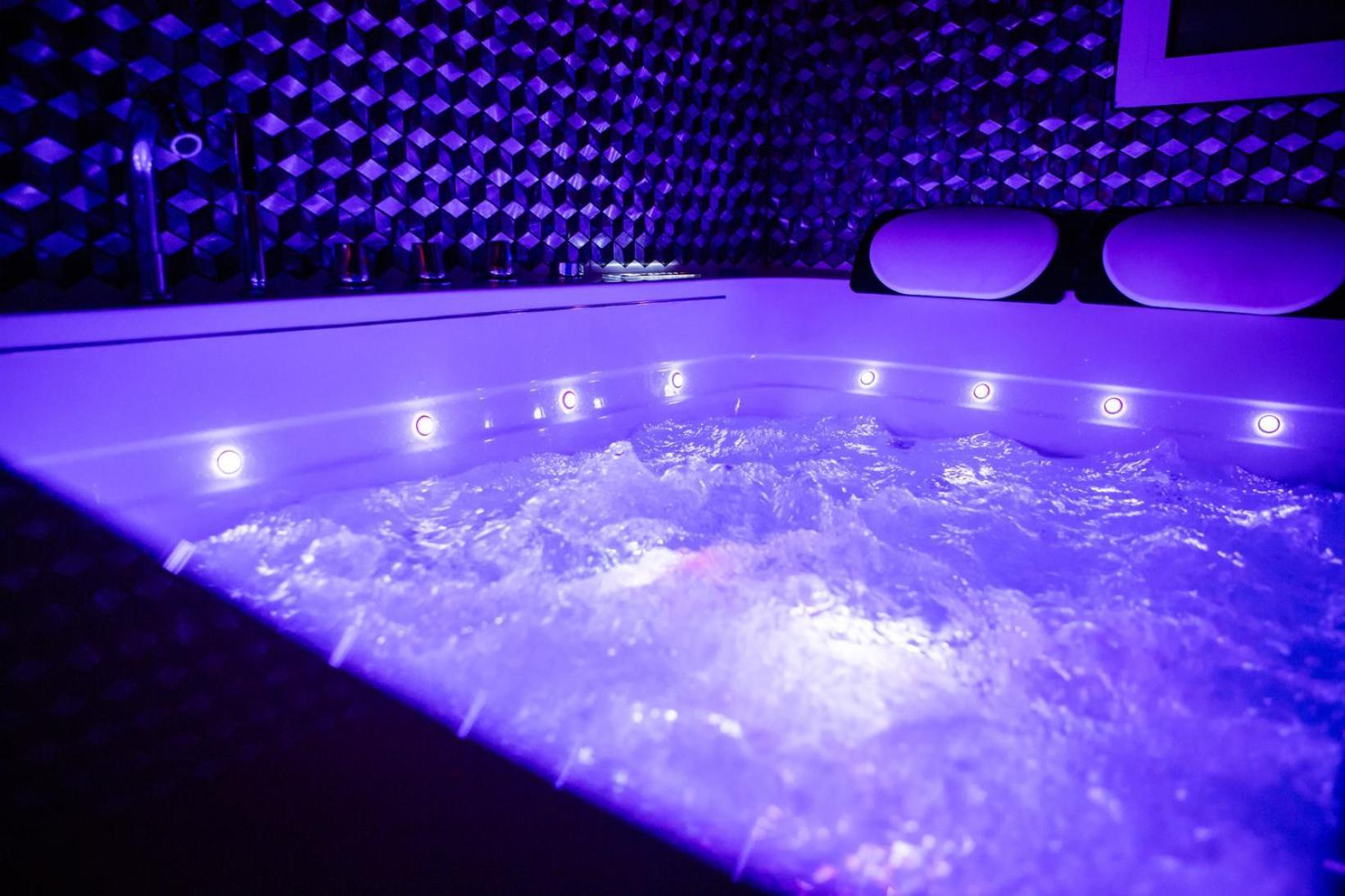 Suite Glamour & Spa Ντιζόν Εξωτερικό φωτογραφία